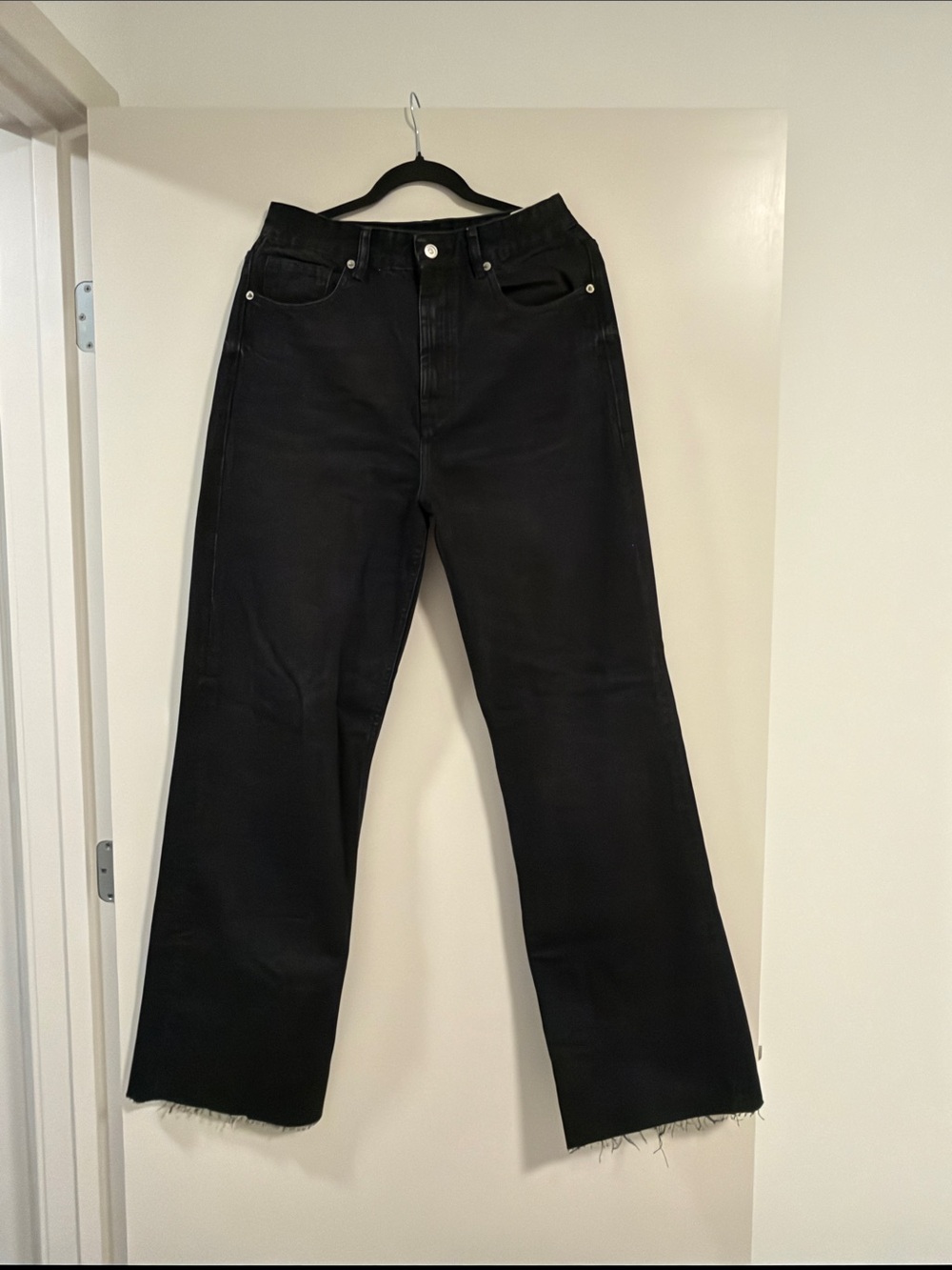 Zara Black Wide-Leg Jeans - Classic Straight Fit